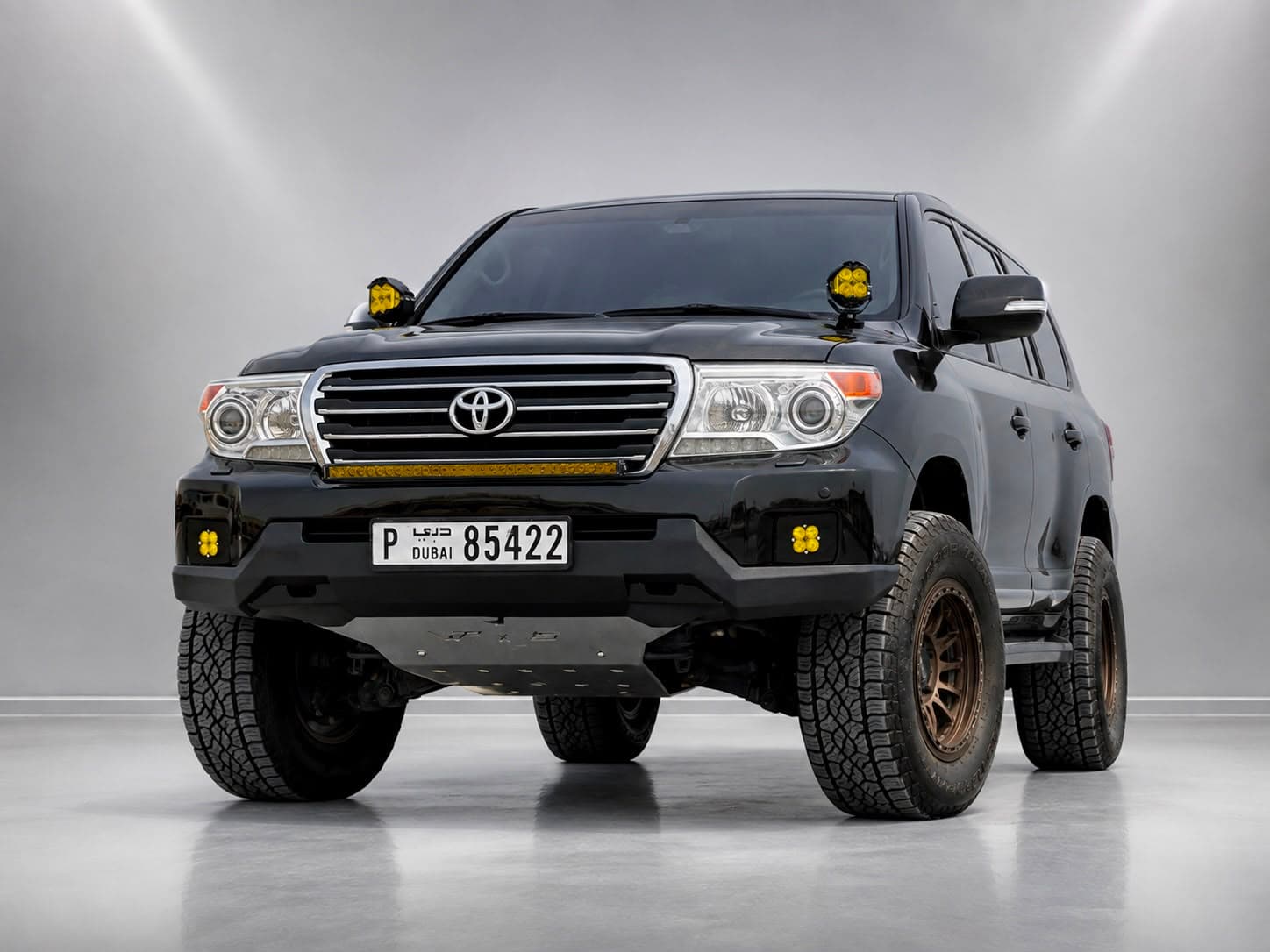 Land Cruiser 200 Series - Black Edition