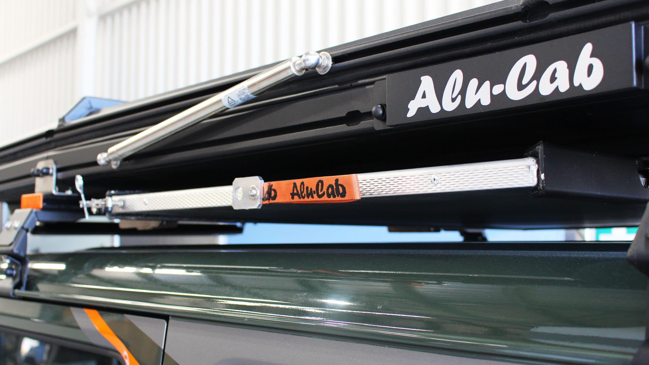 Lightweight Roof Table Slide